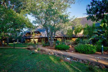 An African Anthology welcomes Kubu Safari Lodge